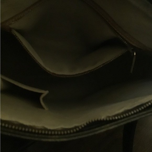 Authentic LV Monogram Looping GM - Picture 11 of 11